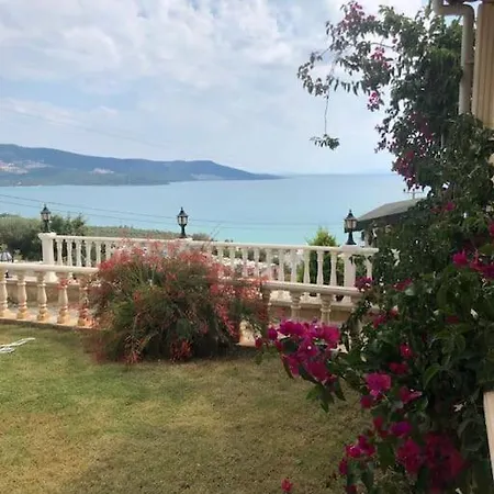 Bahceli Mustakil Yazlik Vakantiehuis
